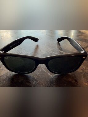 Ray-Ban New Wayfarer Sunglasses - Black with Silver Trim.